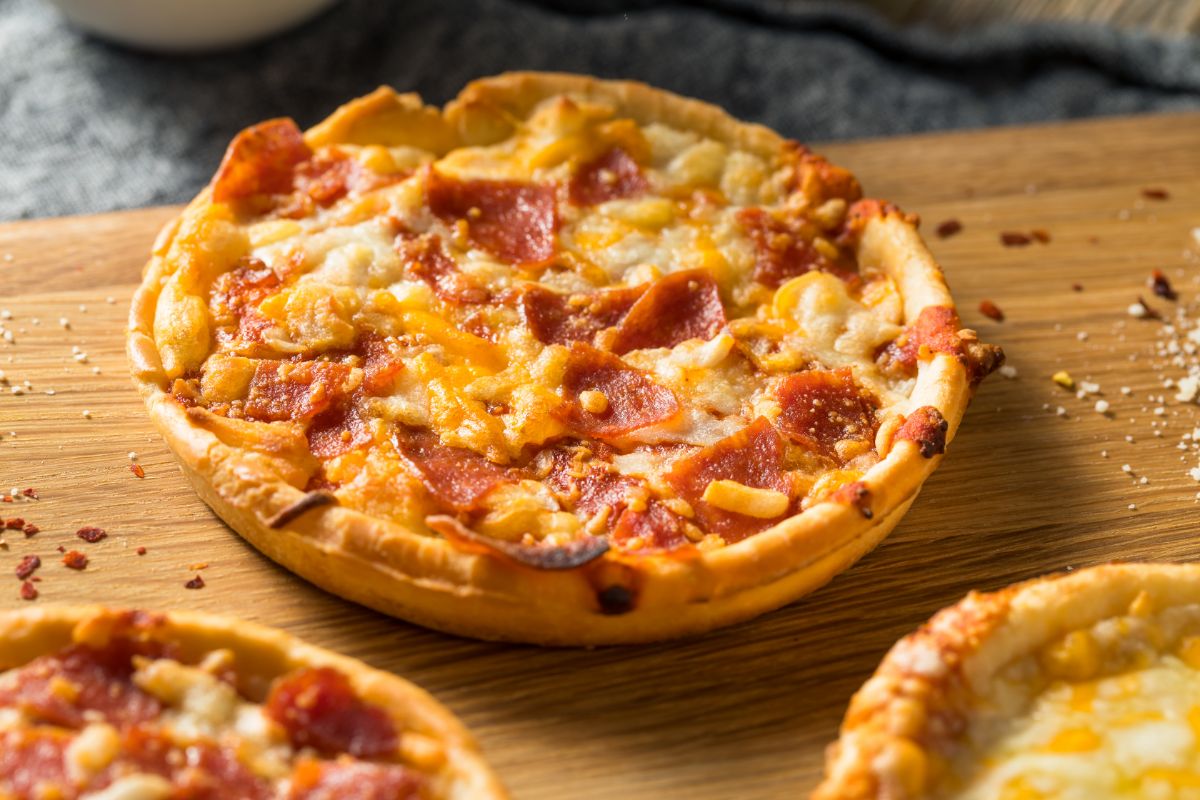 4 Reasons To Try Frozen Pizza