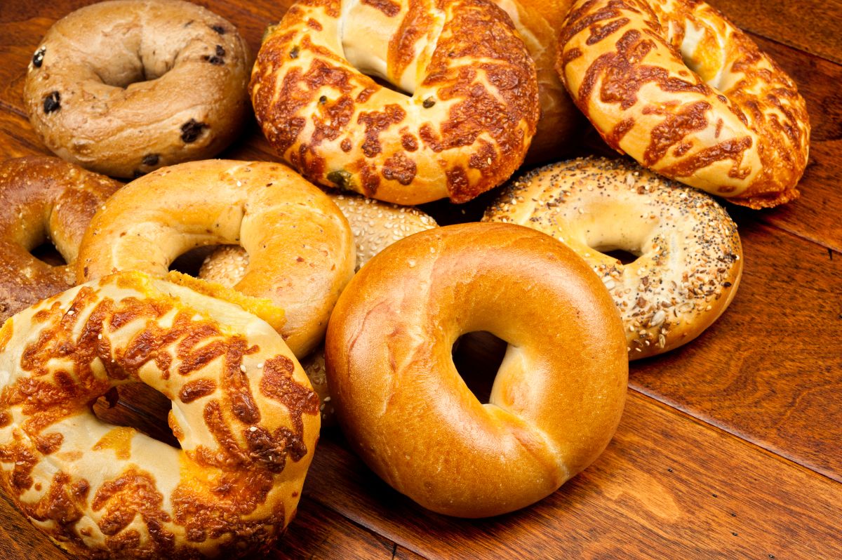 Bagels vs Pandesal: What’s the Difference?